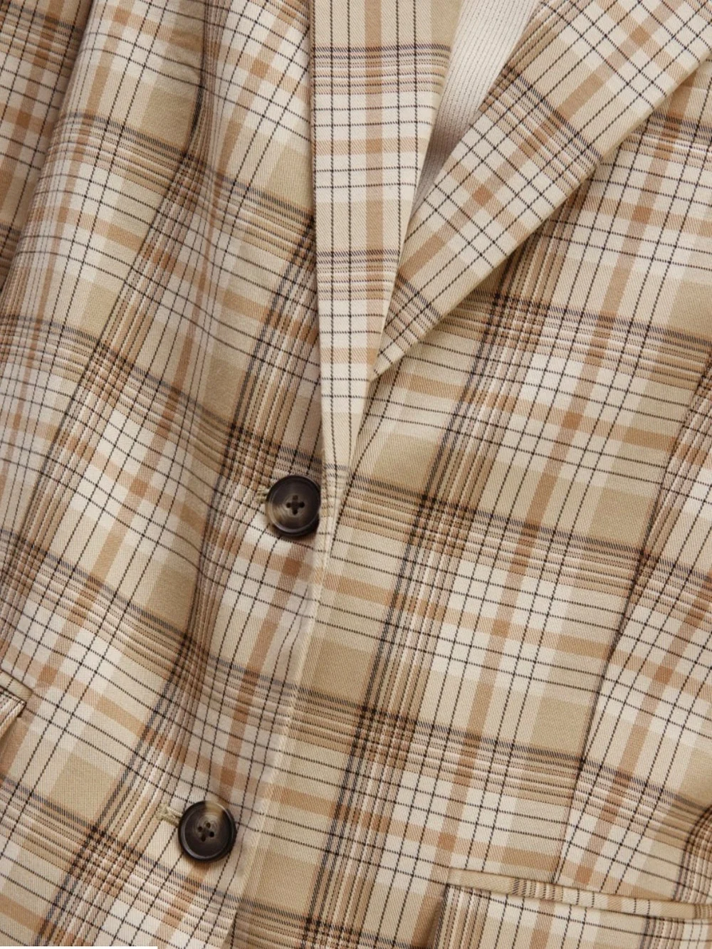 Everlane Blazer Oversized in Buttersmoth Pale Khaki Plaid